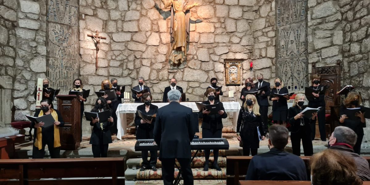 Felicitación del Coro de la Parroquia