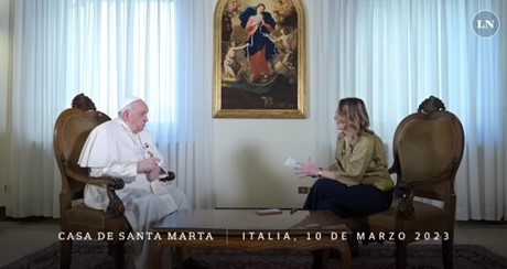 Entrevista completa: “LA NACION con el Papa Francisco. Mano a mano con Elisabetta Piqué”